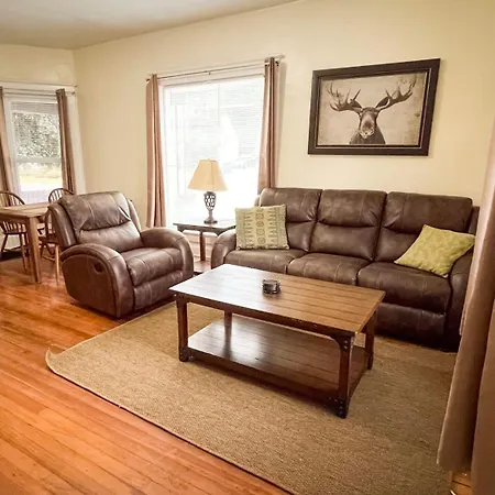1St Base Apt 1 All Star Baseball Rentals